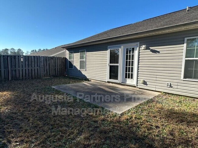 Building Photo - 5243 Aruba Cir