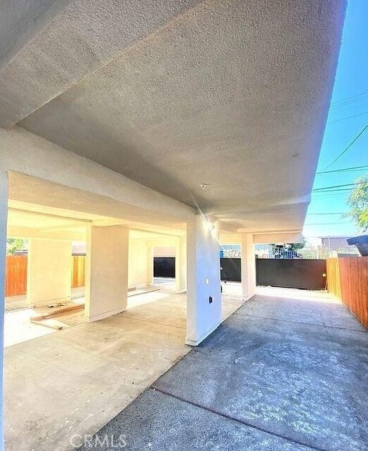 Building Photo - 1130 E 28th St