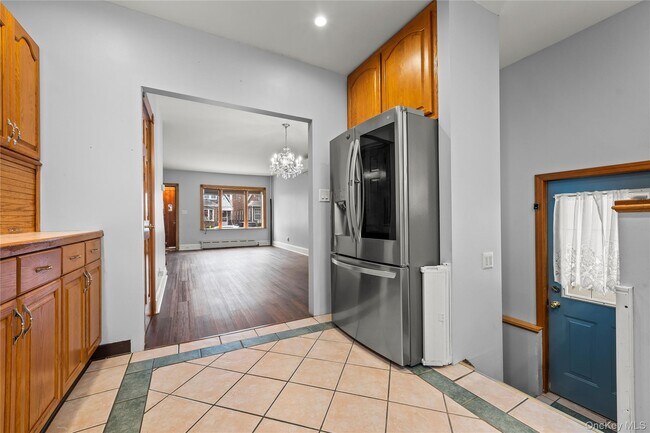 Building Photo - 244-39 89th Ave