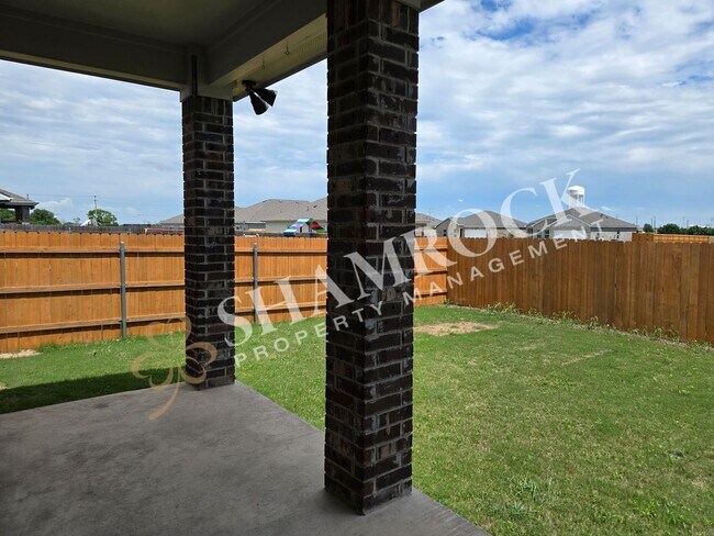 Building Photo - Park Meadows Subdivision