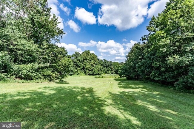 Building Photo - 5708 Gladden Ct