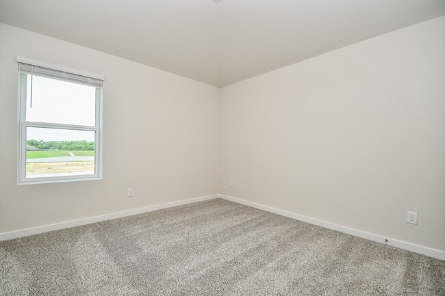 Building Photo - 5838 Wayne Wy