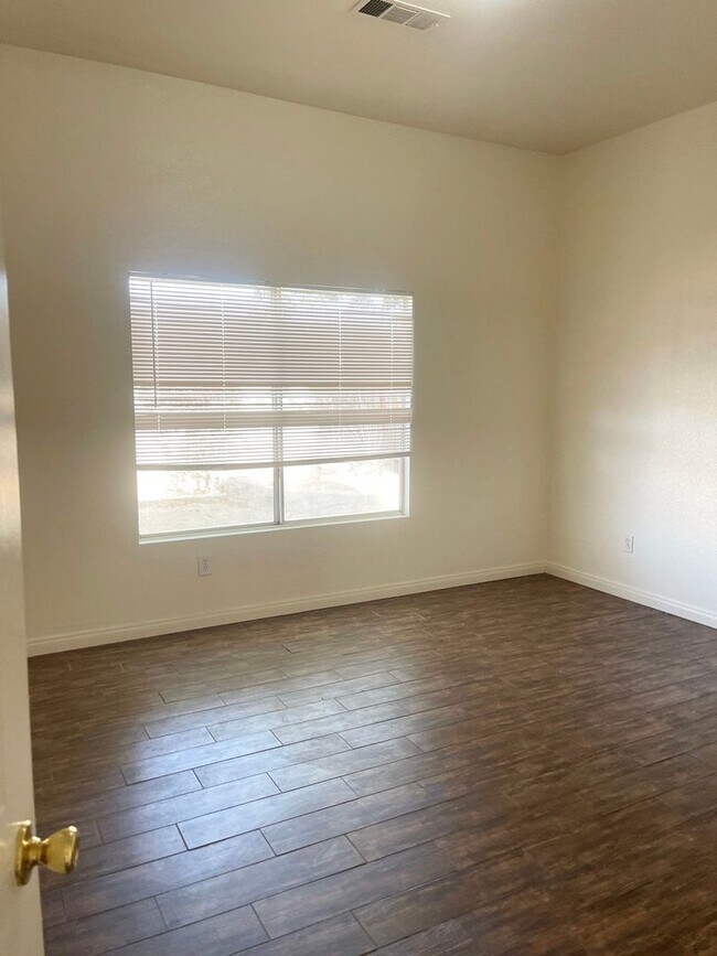 Building Photo - 4021 Frost Way