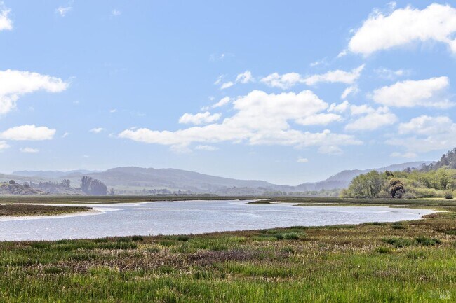 Building Photo - 12732 Sir Francis Drake Blvd