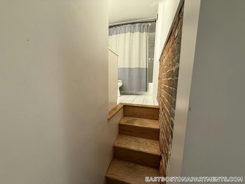 Building Photo - 1 Brigham St