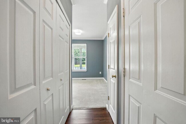 Building Photo - 14504 Kestral Ct