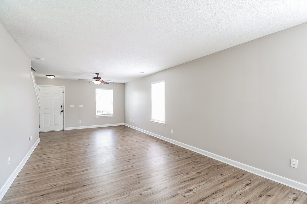 Building Photo - 14017 Sobeck Ln