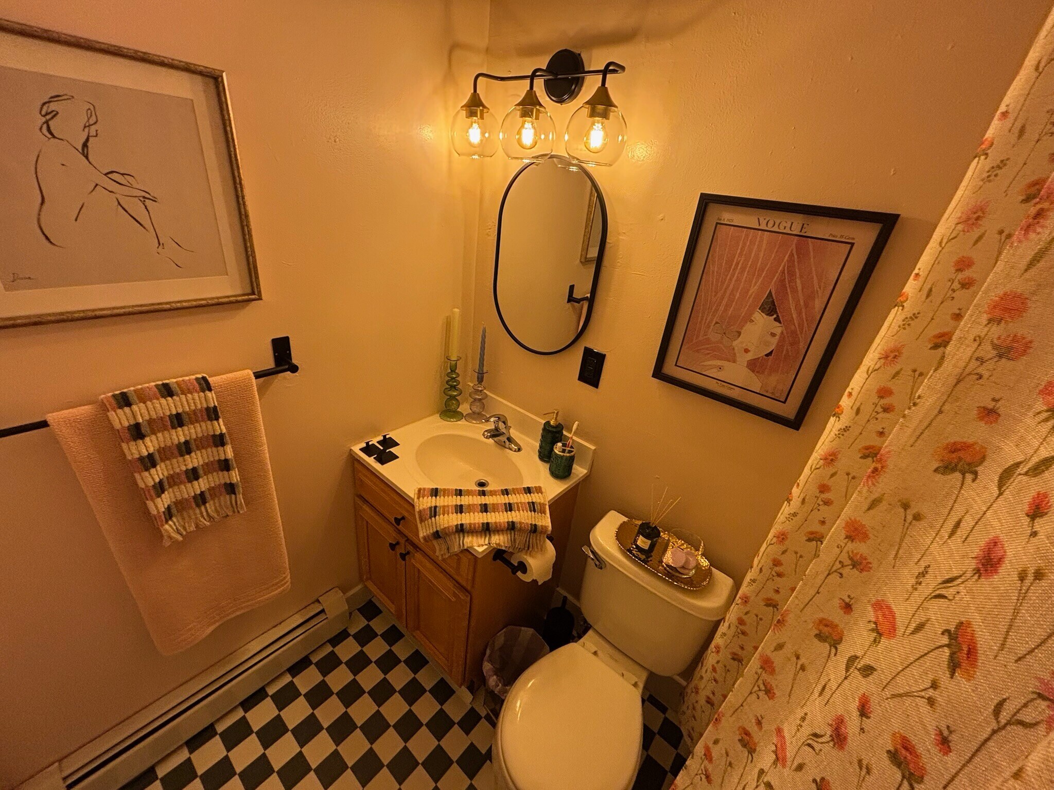 Building Photo - 1909 Christian St