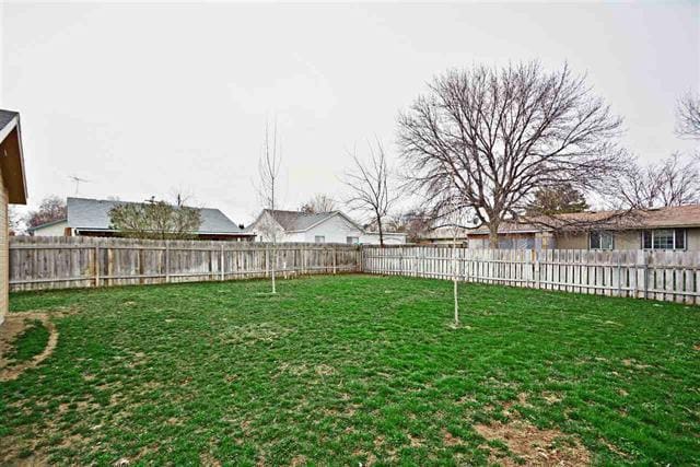 Building Photo - Updated Nampa home just minutes from I-84