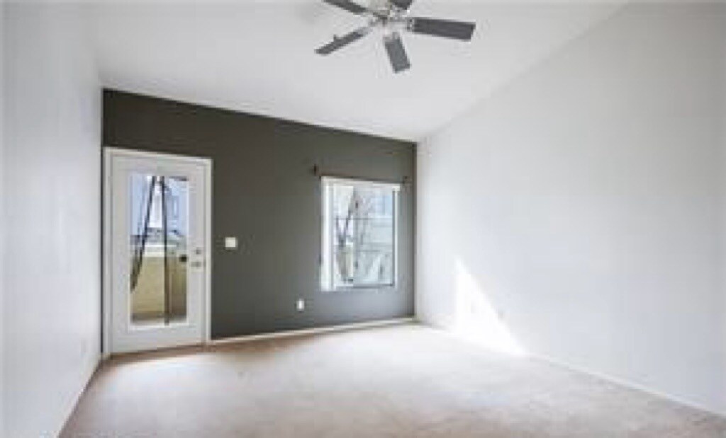 Building Photo - 10020 Benjamin Nicholas Pl