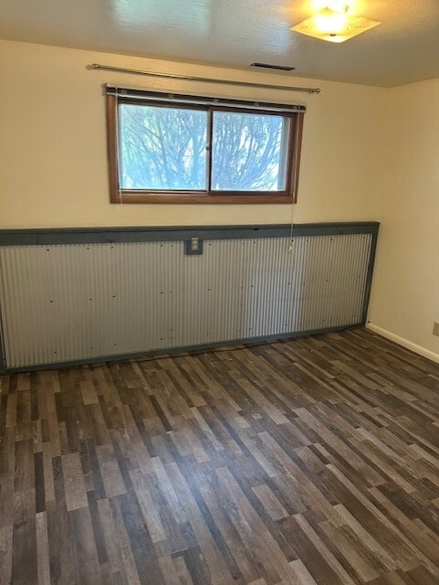 Building Photo - 127 Tam Oshanter Rd