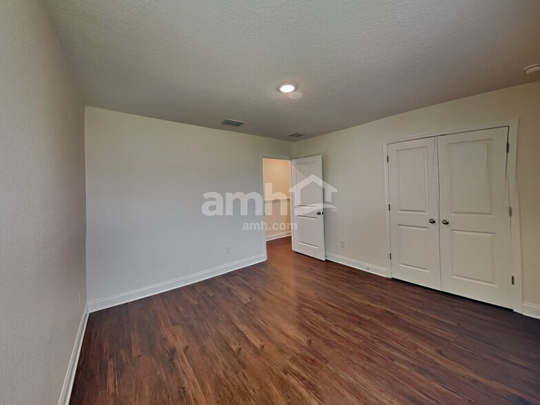 Building Photo - 6111 Little Blf Cir