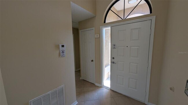 Building Photo - 840 Lake Jackson Cir