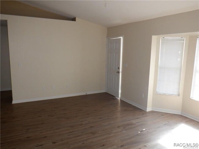 Building Photo - 2981 W Gifford Ln