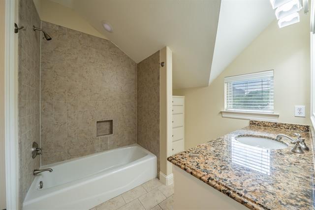 Building Photo - 4148 Grassmere Ln
