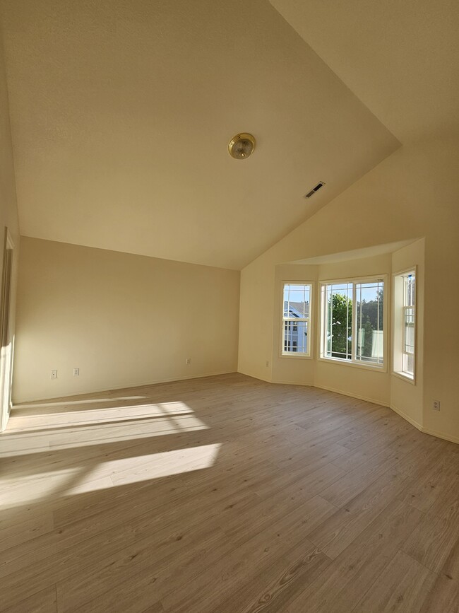 Master bedroom - 8413 13th Ave SE