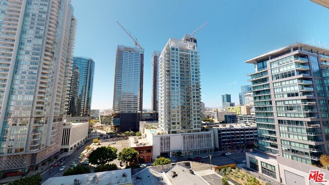 Building Photo - 1155 S Grand Ave