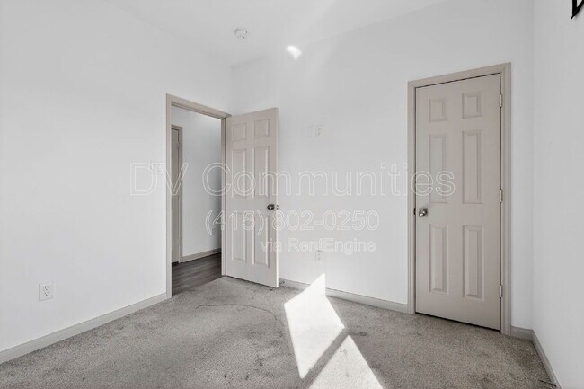 Building Photo - 4423 Brinkley St