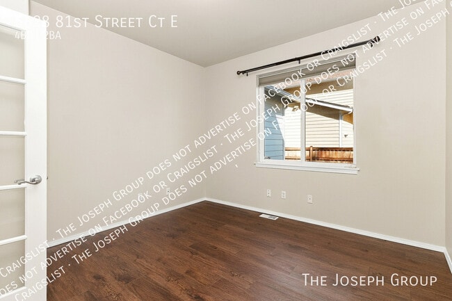 Building Photo - 6628 81st St Ct E