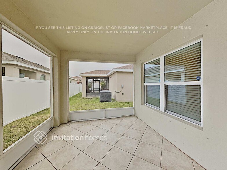 Building Photo - 10732 Southern Forest Dr