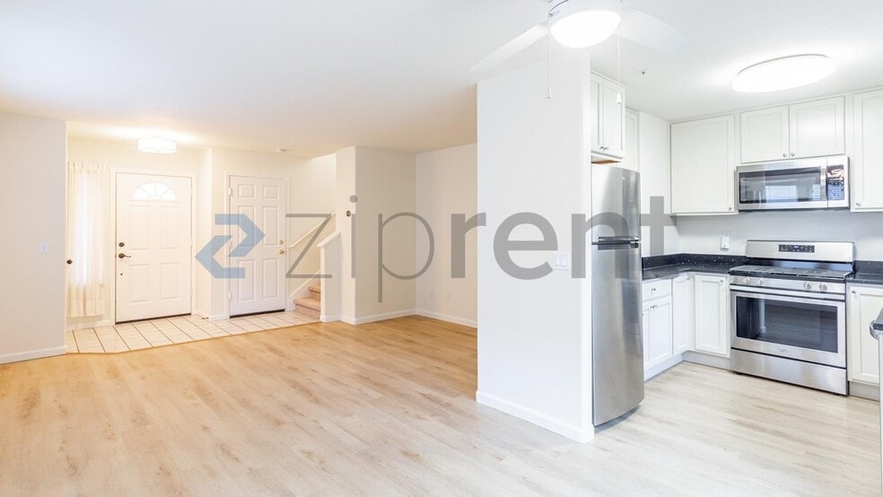 Building Photo - 730 Jefferson St