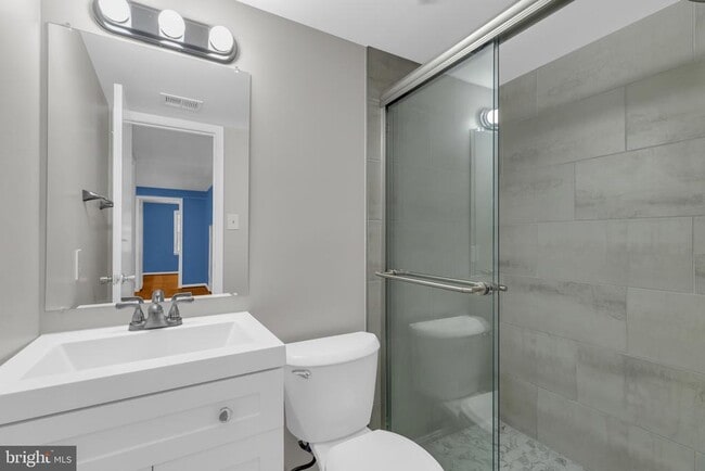 Building Photo - 7428 Fountain Head Dr