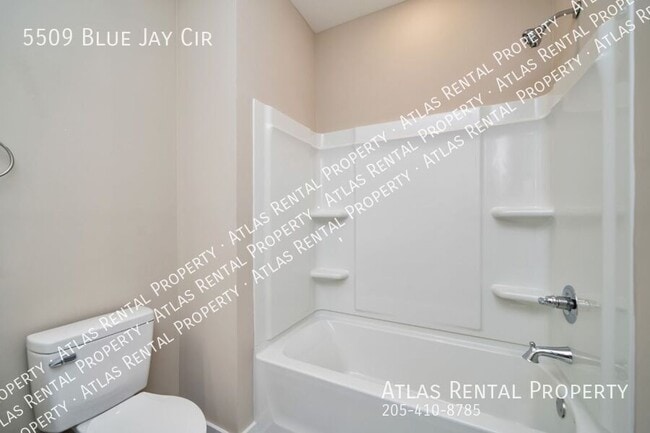 Building Photo - 5509 Blue Jay Cir