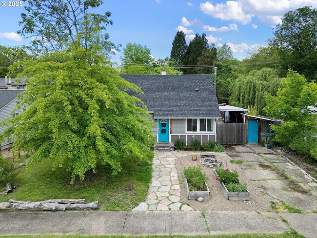 Primary Photo - 1472 Wilson Ct