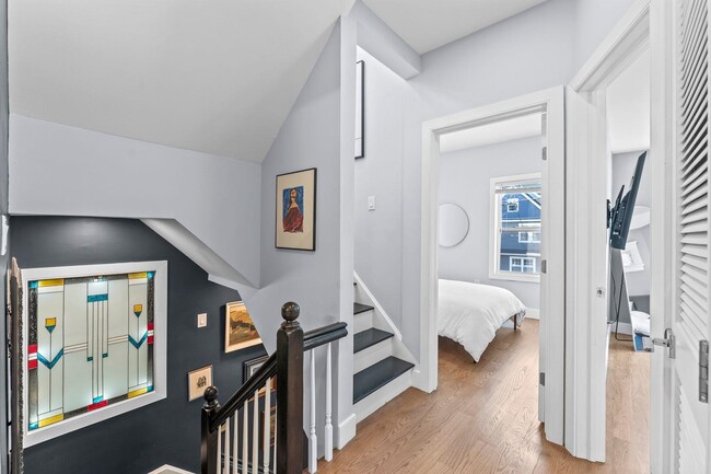 Building Photo - 76 Condict St