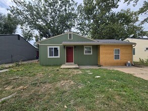 Building Photo - Charming 4 bed 1.5 bath