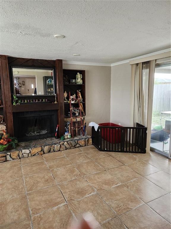 Building Photo - 9240 Sterling Ln