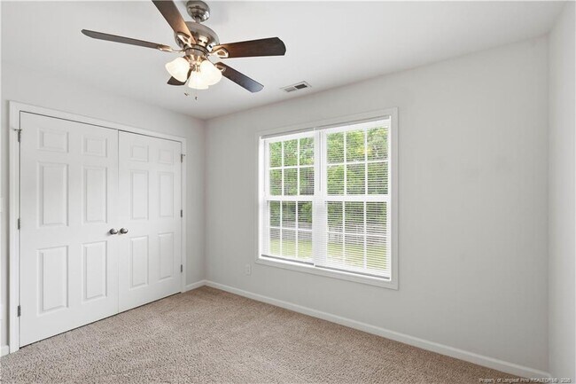 Building Photo - 2305 Gray Goose Loop