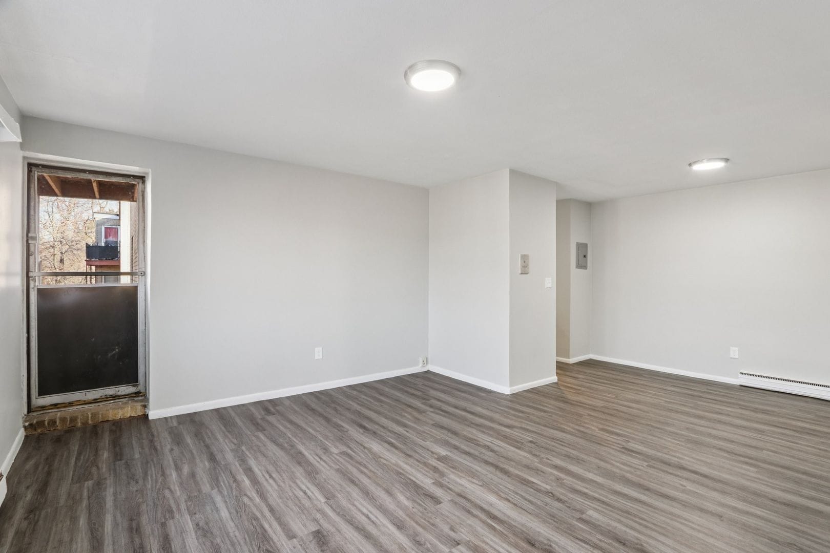 Building Photo - 10 Thorn St