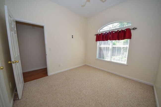 Building Photo - Gorgeous 3 bed, 2 bath with BONUS in Cordova.