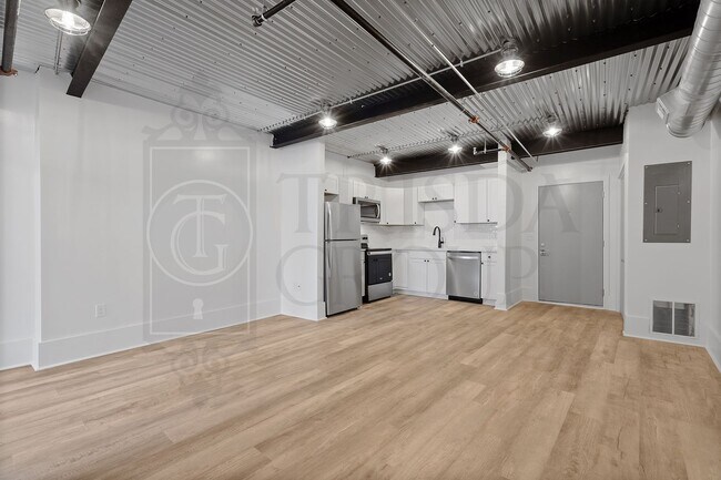 Building Photo - Modern 1 BR Apt in Mt Washington, 2 Off Street Parking Spaces, Private storage, Pets OK, W/D, DW, AC