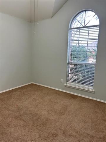 Building Photo - 8405 Greenfield Dr