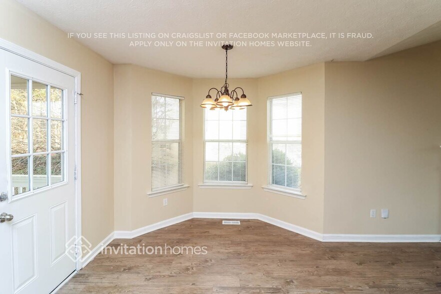 Building Photo - 45 Mayfield Ct