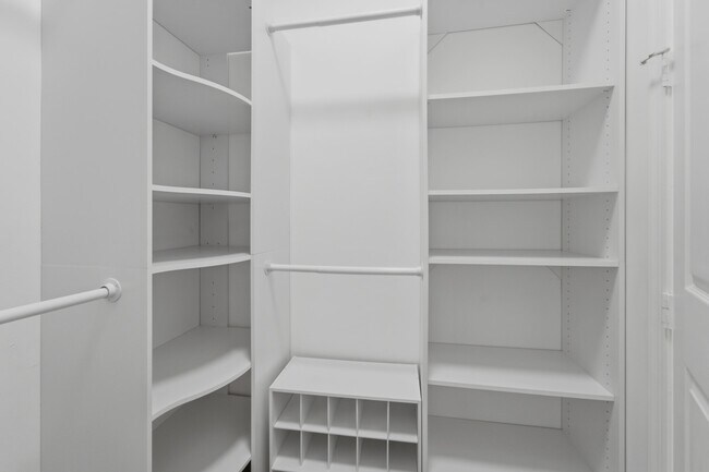 Building Photo - 104 Jesup Ln
