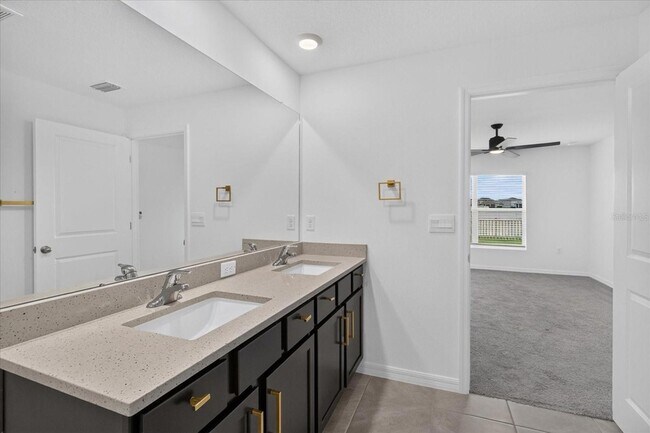 Building Photo - 3084 Living Coral St