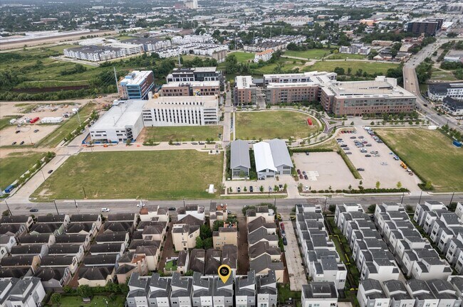 Building Photo - 311 Eado Park Cir