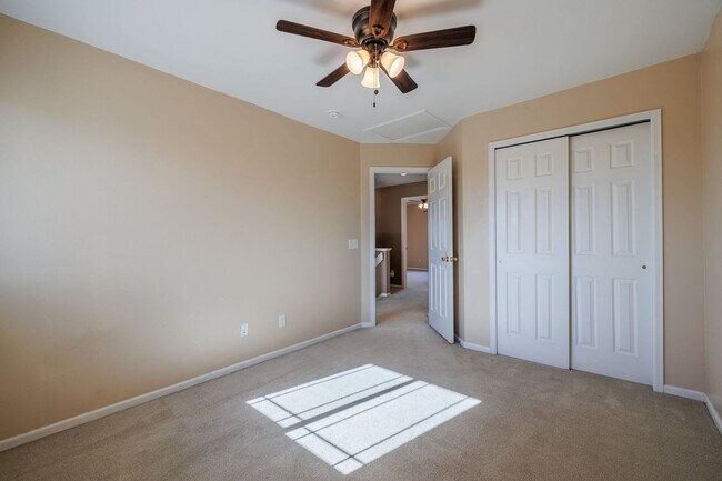 Building Photo - Beautiful 4 bedroom 2-story home in 80925