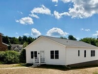 Building Photo - 102 Duncan Ln