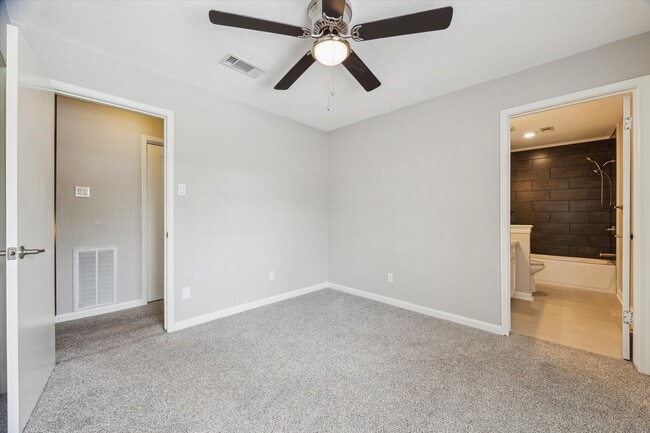 Building Photo - 1428 Silverpines Rd