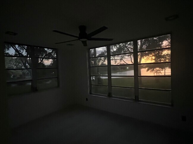 Building Photo - 3010 N Course Dr