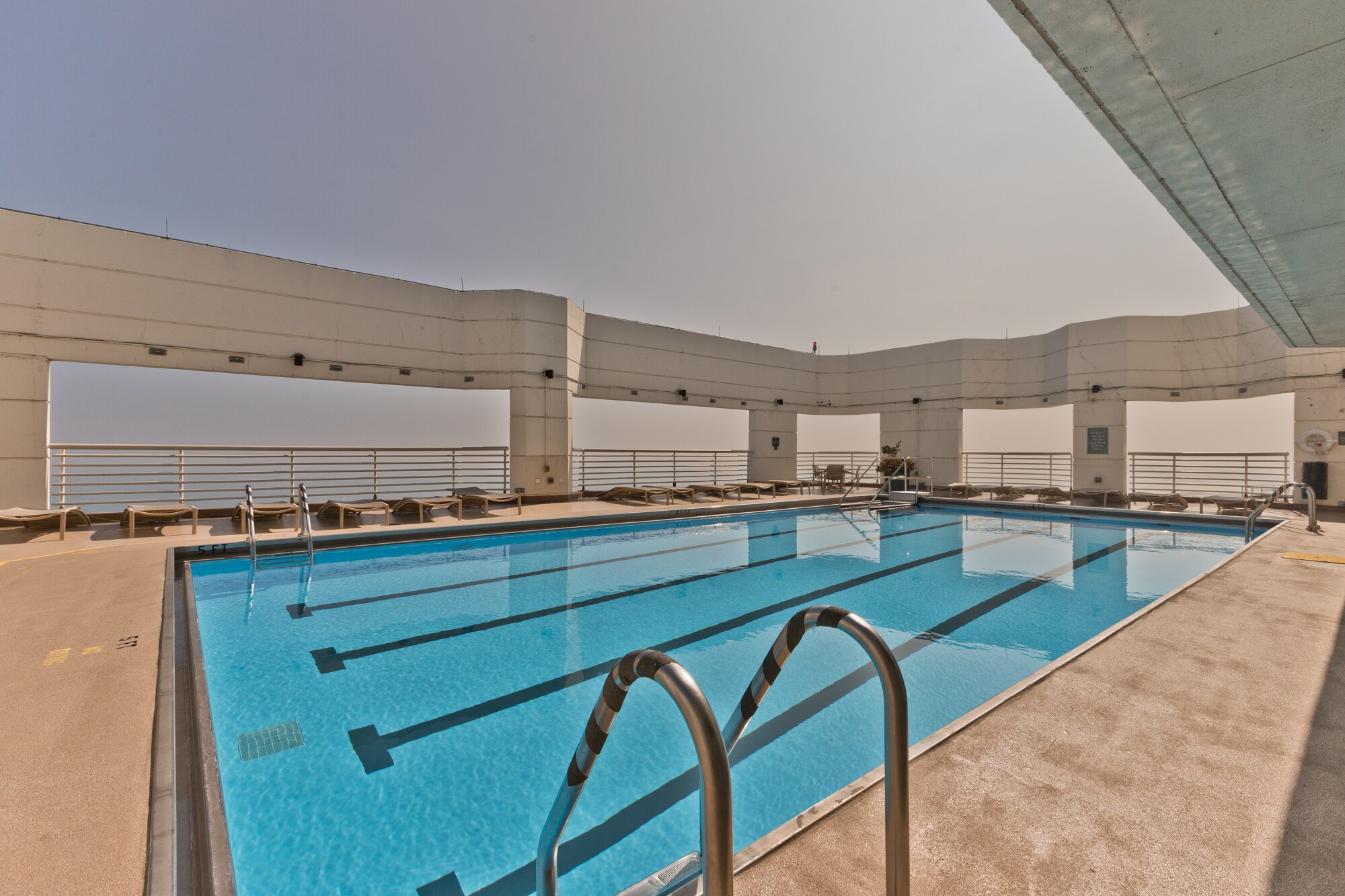 Building Photo - 195 N Harbor Dr