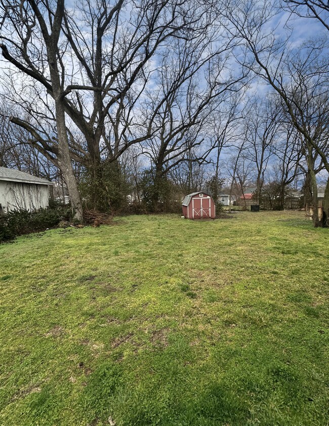 Building Photo - 3-Bedroom Home with Large Backyard & Carport