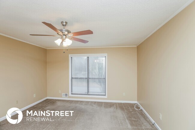 Building Photo - 5378 Springbrook Dr SW