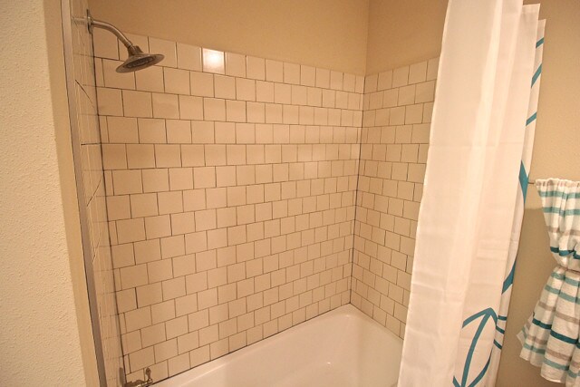 Building Photo - 3928 Warwick Blvd