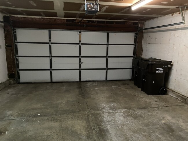 Building Photo - 115 Meadowbrook Ln