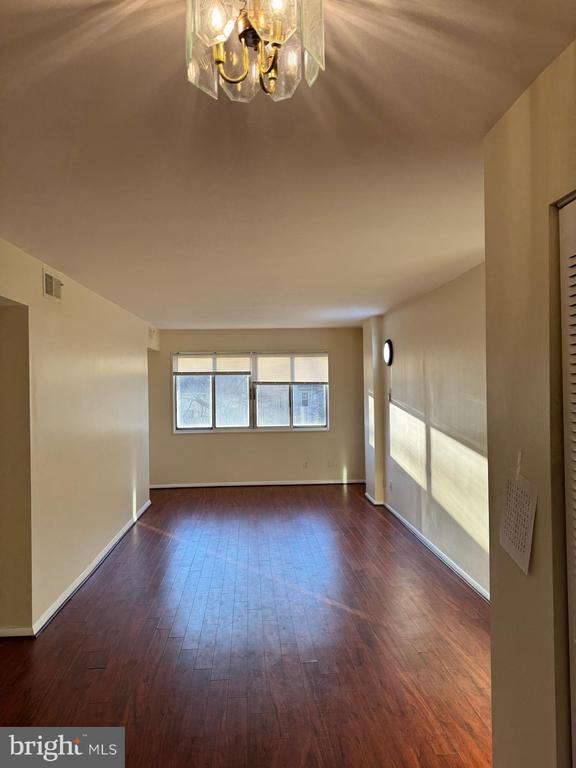 Building Photo - 5340 Holmes Run Pkwy